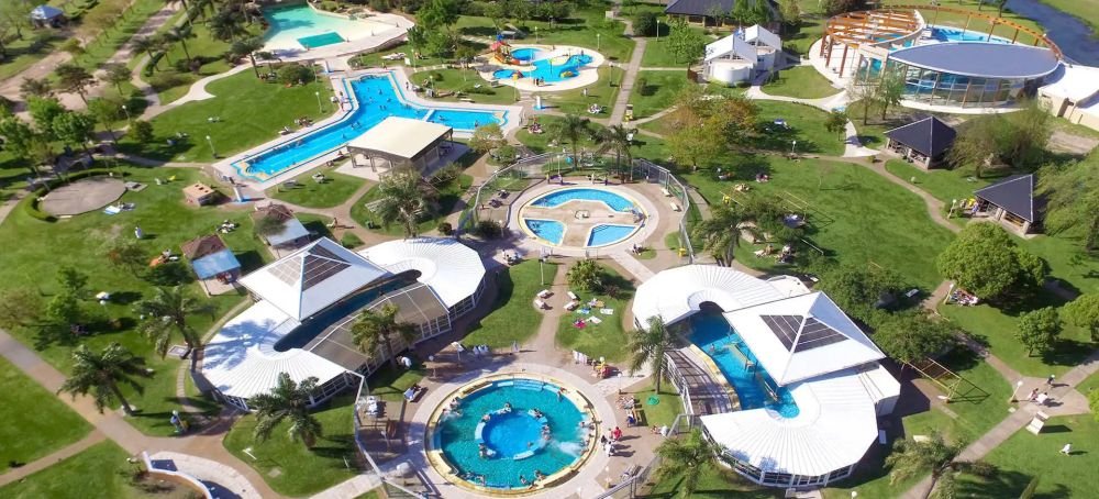 Colón con Termas de San José